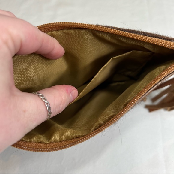 Cow hide hair wristlet clutch - Picture 5 of 7